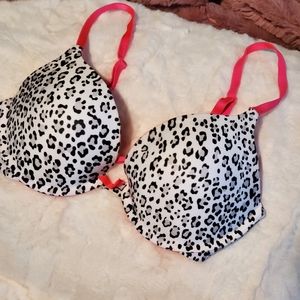NWT Victoria's Secret Cheetah Print Push-Up Bra